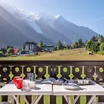 Small Family Mont Blanc View Apartamento Chamonix