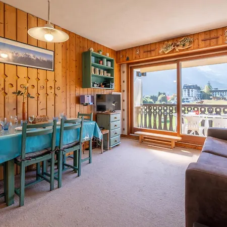 Family Mont Blanc View Apartment