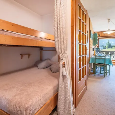 Small Family Mont Blanc View Apartman