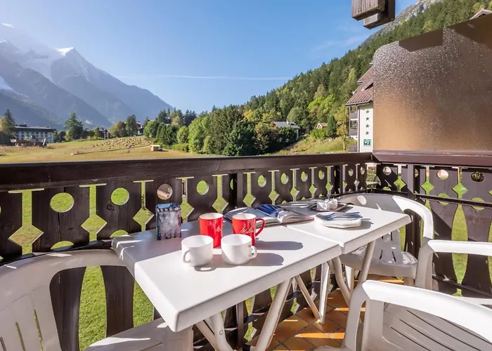 Small Family Mont Blanc View Chamonix